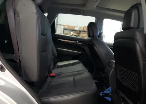 2013 Kia Sorento Sx z USA, uszkodzony, nr VIN 5XYKWDA2XDG384853